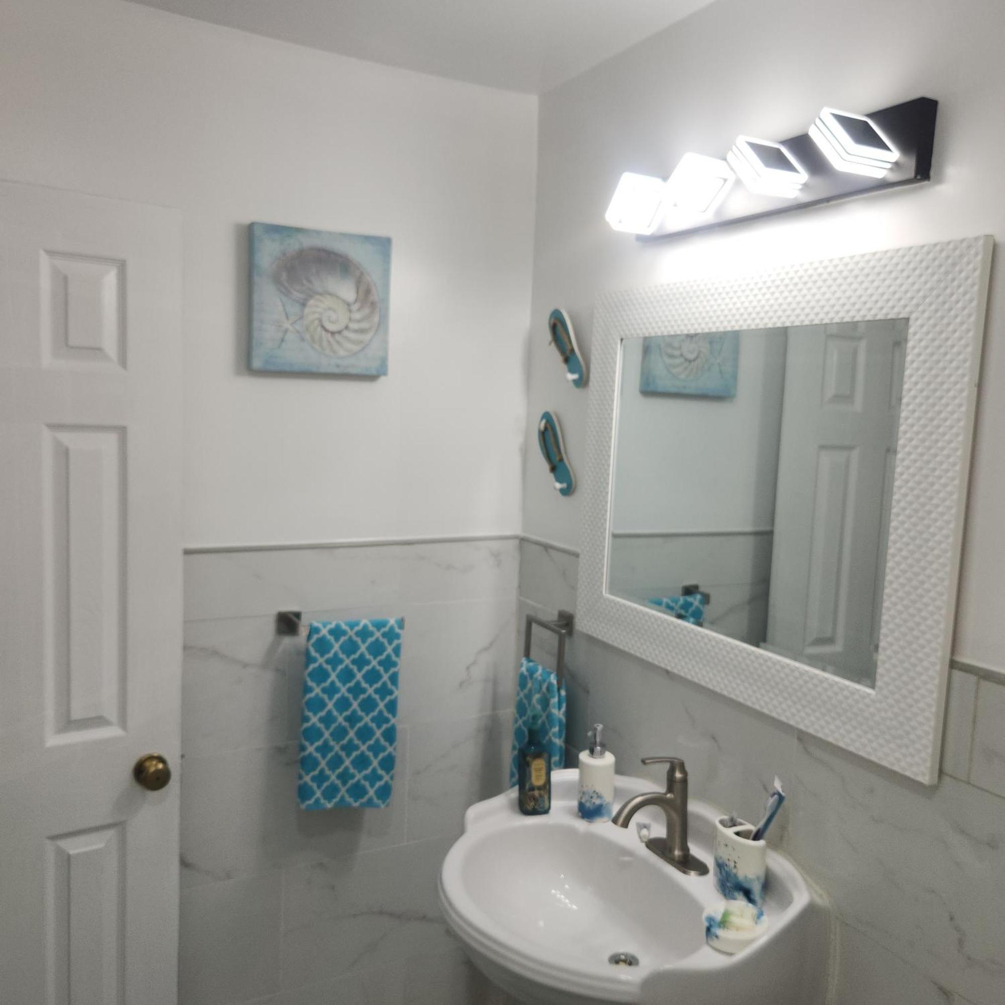 Jubilee Gardens Freeport Hotel Room photo